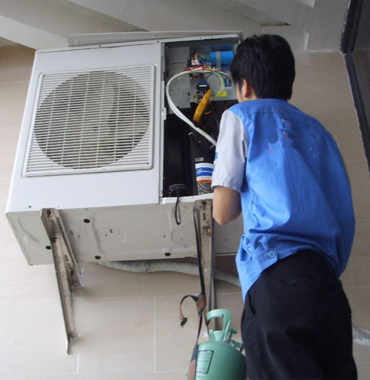 陈仓空调开机无反应维修
